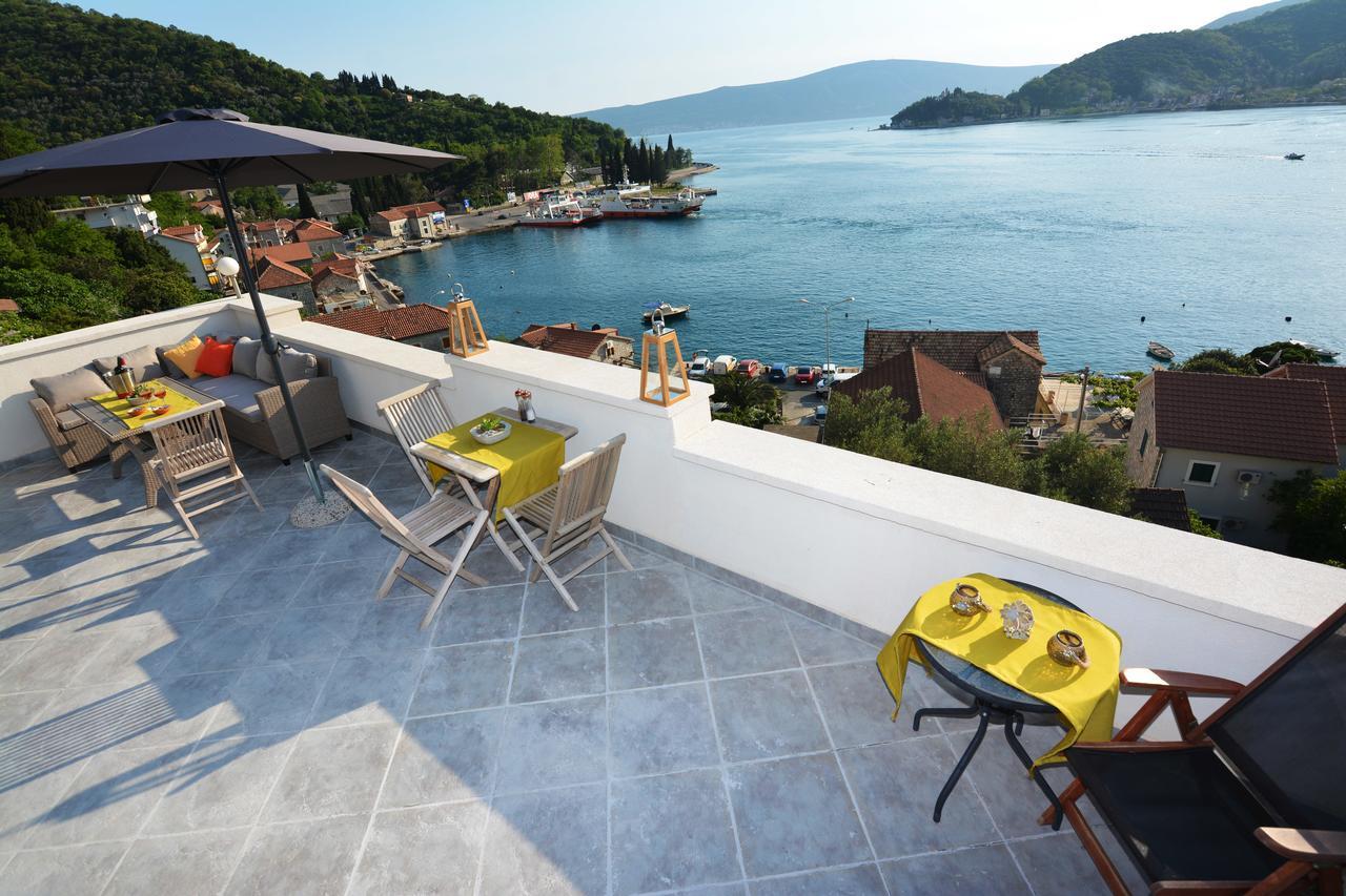 Tale House Montenegro Tivat Extérieur photo
