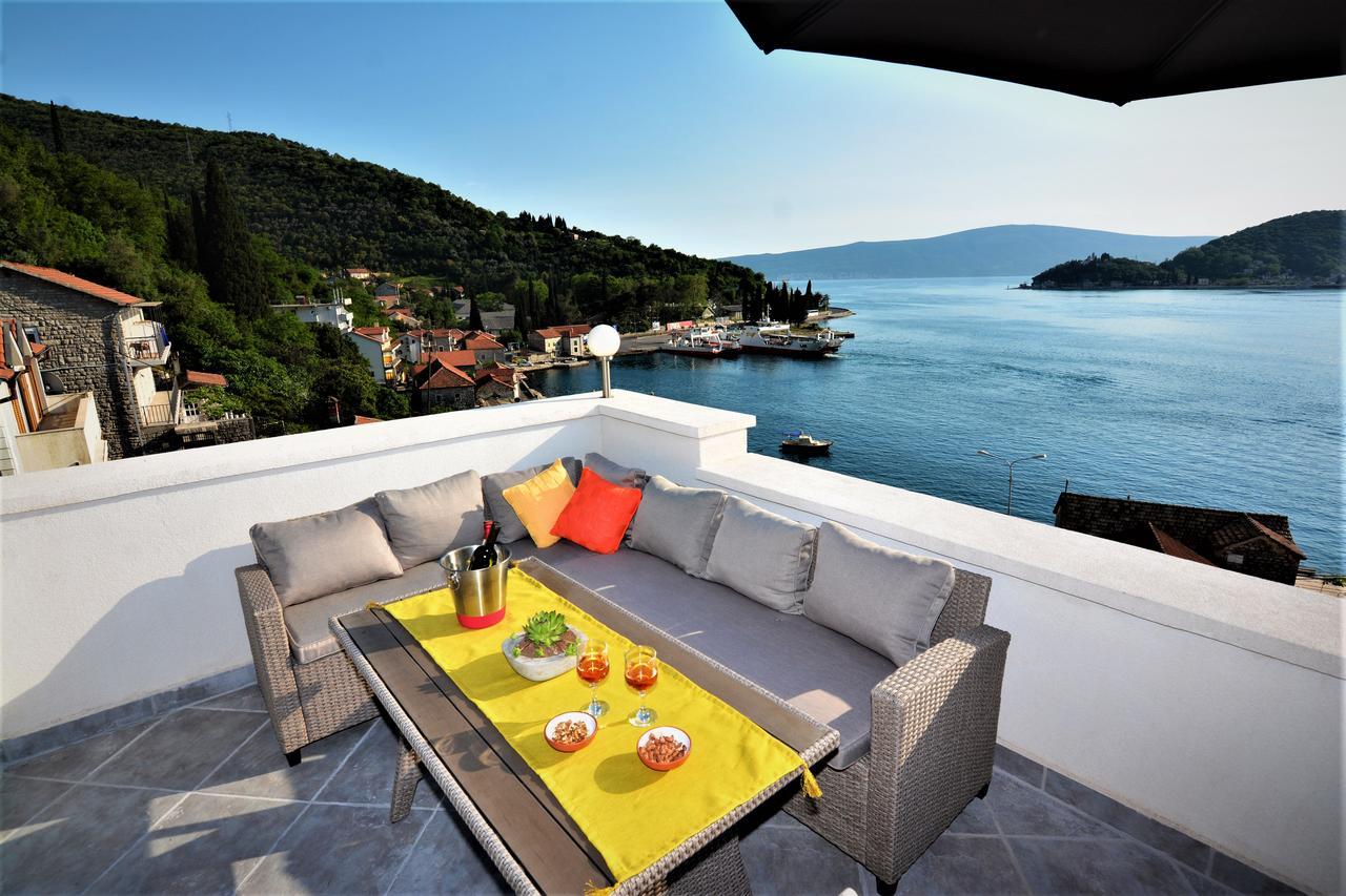 Tale House Montenegro Tivat Extérieur photo