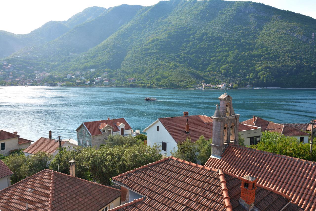 Tale House Montenegro Tivat Extérieur photo