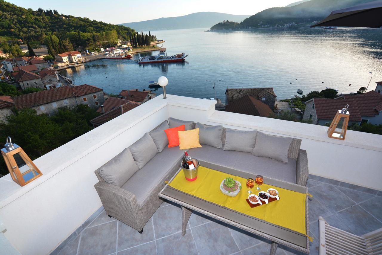 Tale House Montenegro Tivat Extérieur photo
