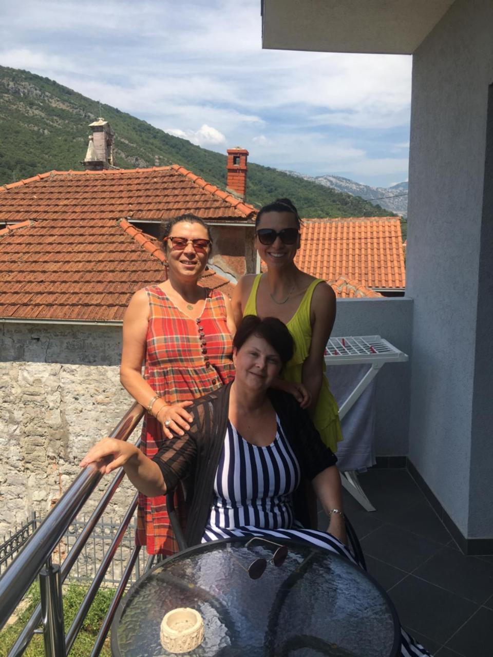 Tale House Montenegro Tivat Extérieur photo